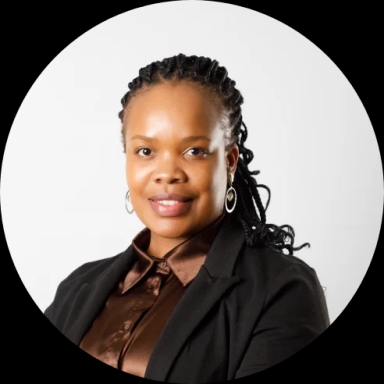 Headshot of Motlalepule Mokgatle, Operations of Sango Capital